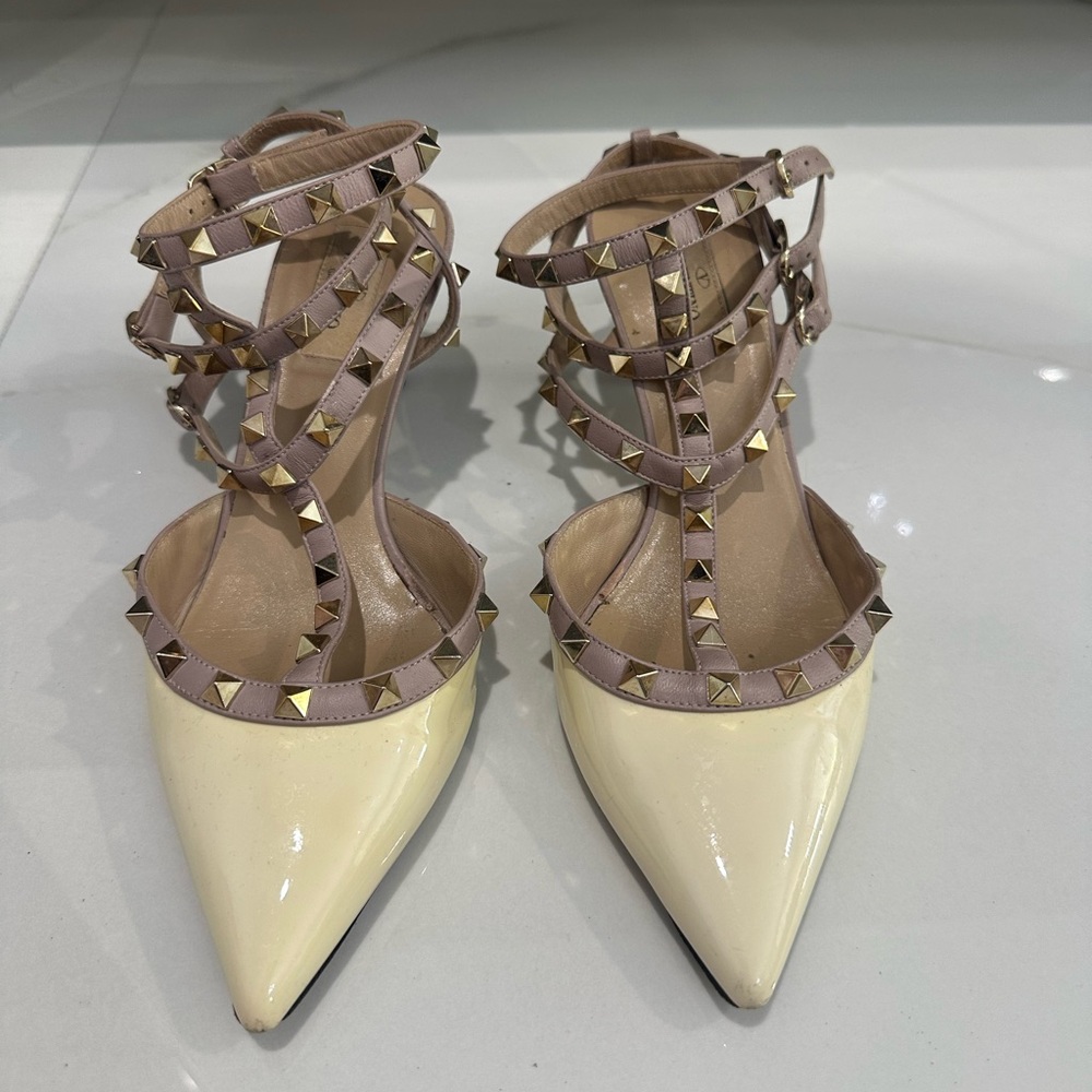 Valentino Rockstud Yellow Pumps